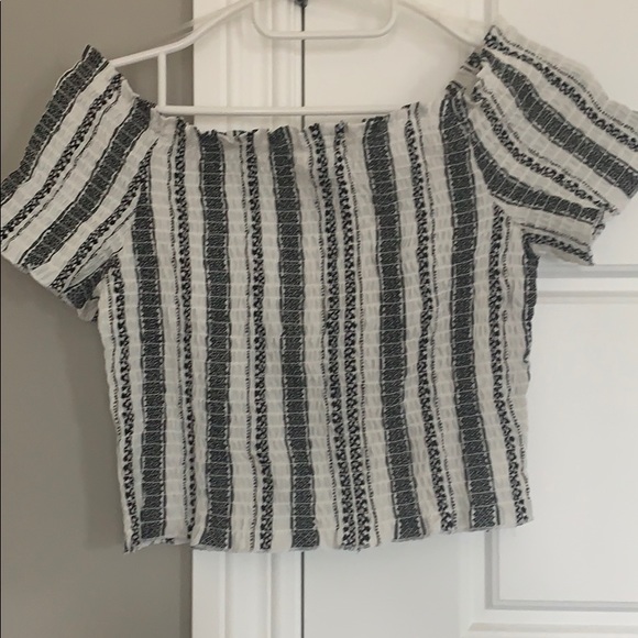 Crop top - Picture 1 of 1